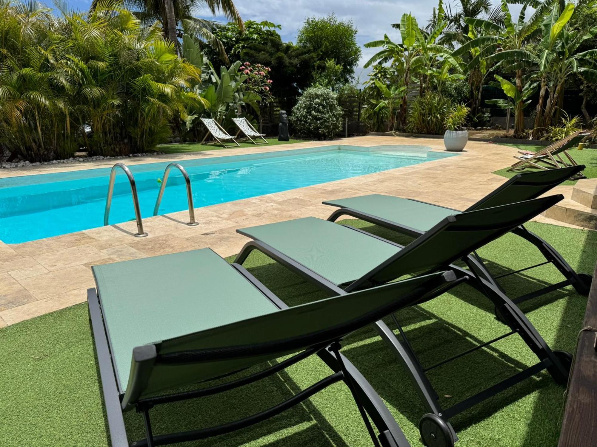 סן-לו La Bananeraie Apt 35M2 Piscine Jardin Tropical Parking Prive מראה חיצוני תמונה